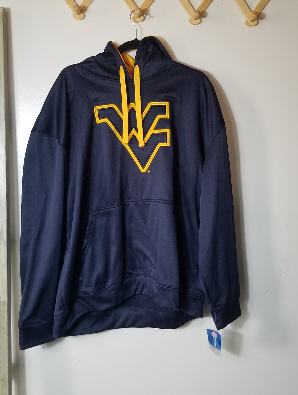 NWT SECTION MAJESTIC MEN'S WV HOODIE SIZE 2XL